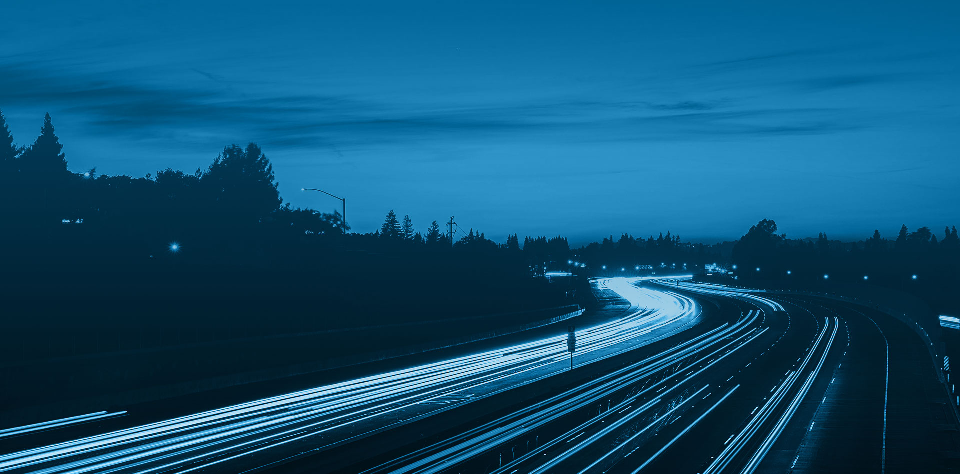 尚德、敬業、誠信、創新